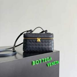 Picture of Bottega Veneta Handbags _SKUfw216498431fw
